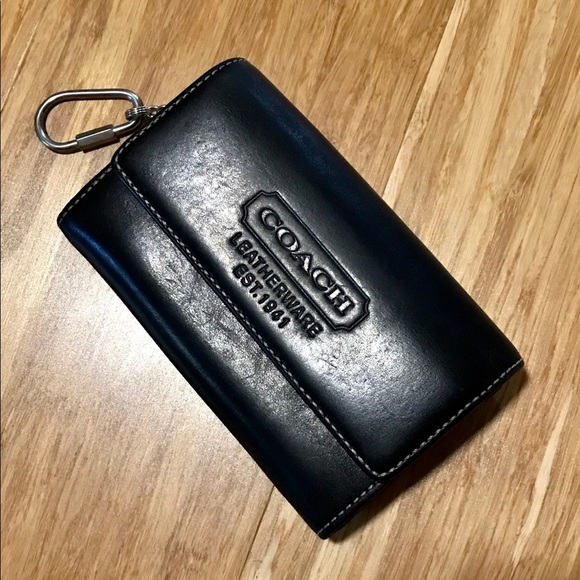 Coach Wallet Black W/Attached Key Fob